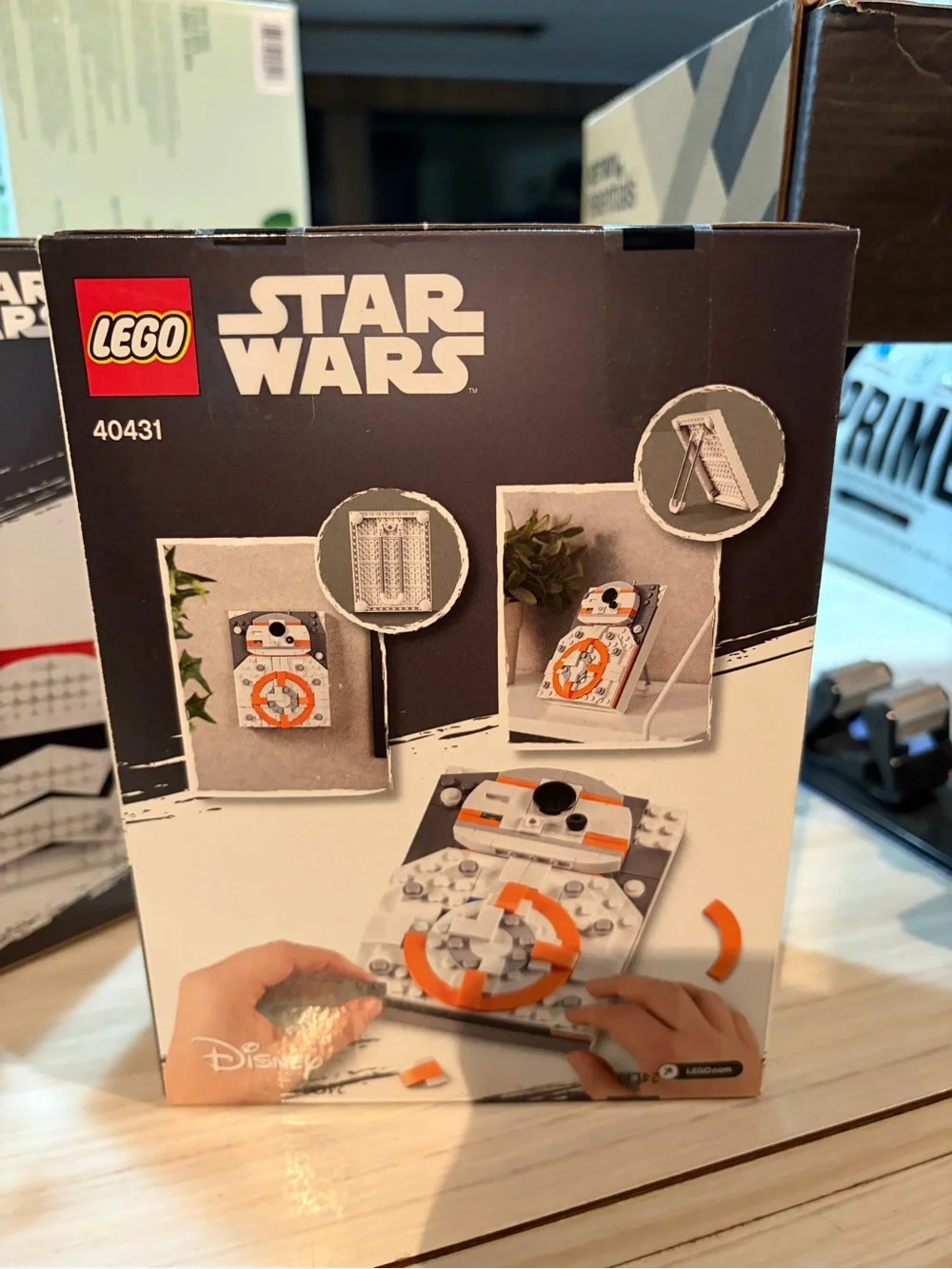 Lego Brick Sketches BB-8 Panel in White, Orange, Gray, Black